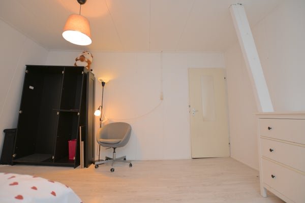For rent: Room Meeuwerderweg 107 2 in Groningen