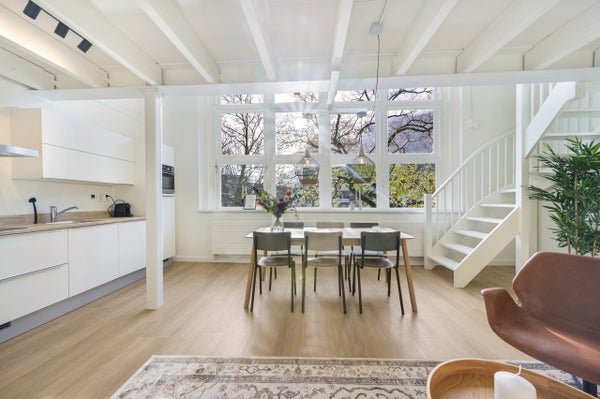 For rent: Flat Crooswijksesingel in Rotterdam