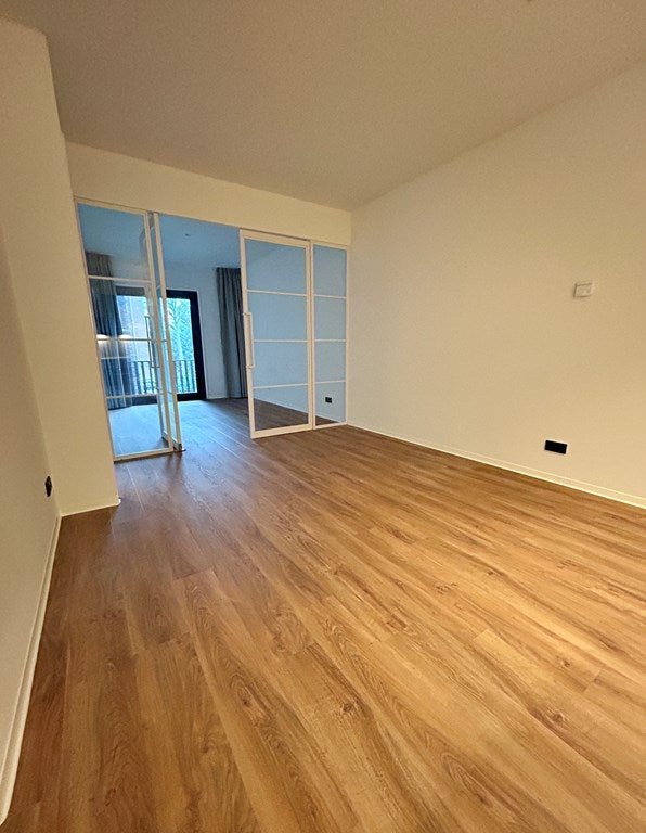For rent: Flat 1e Middellandstraat 70 B in Rotterdam