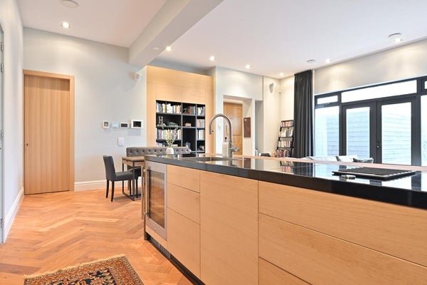 For rent: Flat Laan Copes van Cattenburch in Den Haag