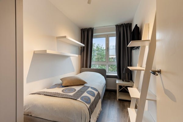 For rent: Flat De Savornin Lohmanlaan 77 in Den Haag