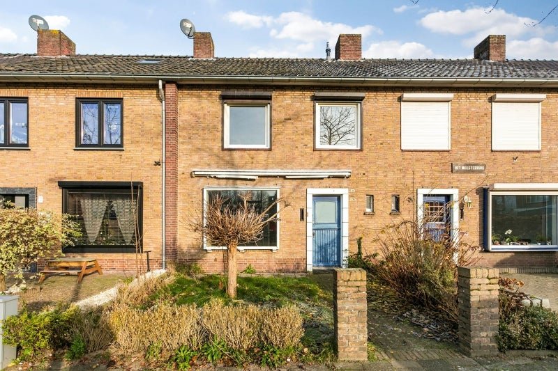For rent: Studio Esdoornlaan 53 02 in Roosendaal