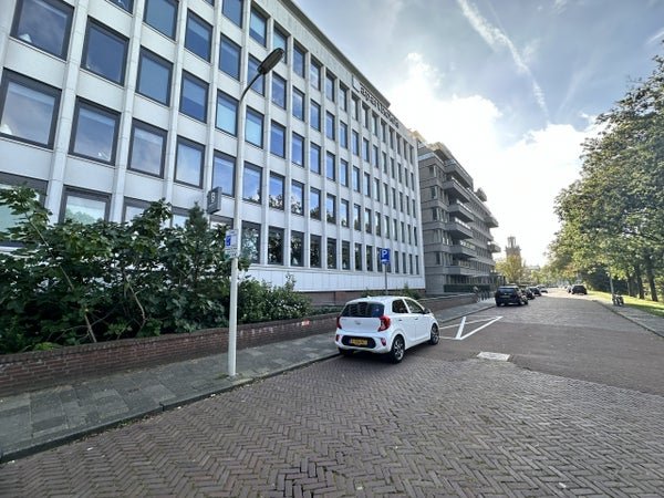 For rent: Flat Stadhoudersplantsoen in Den Haag