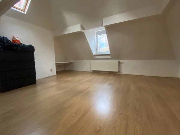 For rent: Flat Helmersstraat 102 B in Den Haag
