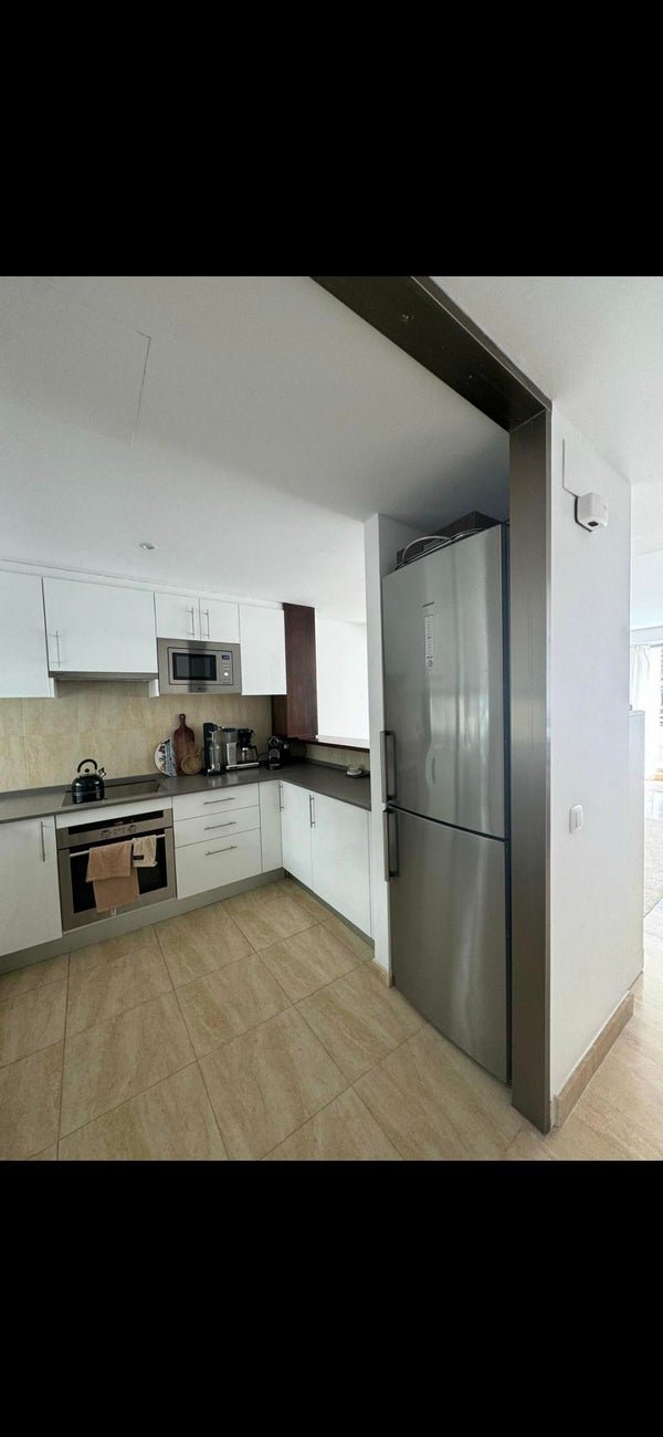 For rent: Flat Eliasstraat in Den Haag