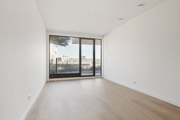 For rent: Flat Hoola van Nootenstraat in Utrecht