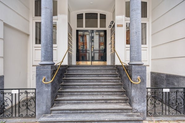 For rent: Flat Pieter Cornelisz. Hooftstraat 206 in Amsterdam