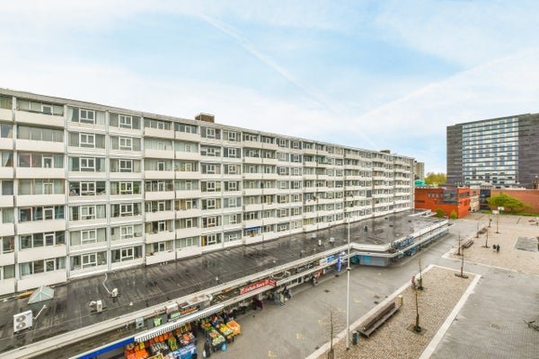 For rent: Flat August Allebéplein 209 in Amsterdam