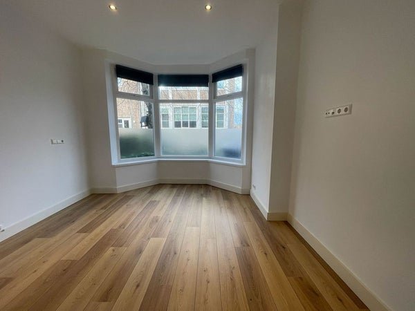 For rent: Flat Brakenburghstraat 21 zwart in Haarlem