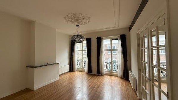 For rent: Flat Lange Houtstraat in Den Haag