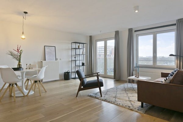For rent: Flat Annie Romeinplein 18 in Amsterdam