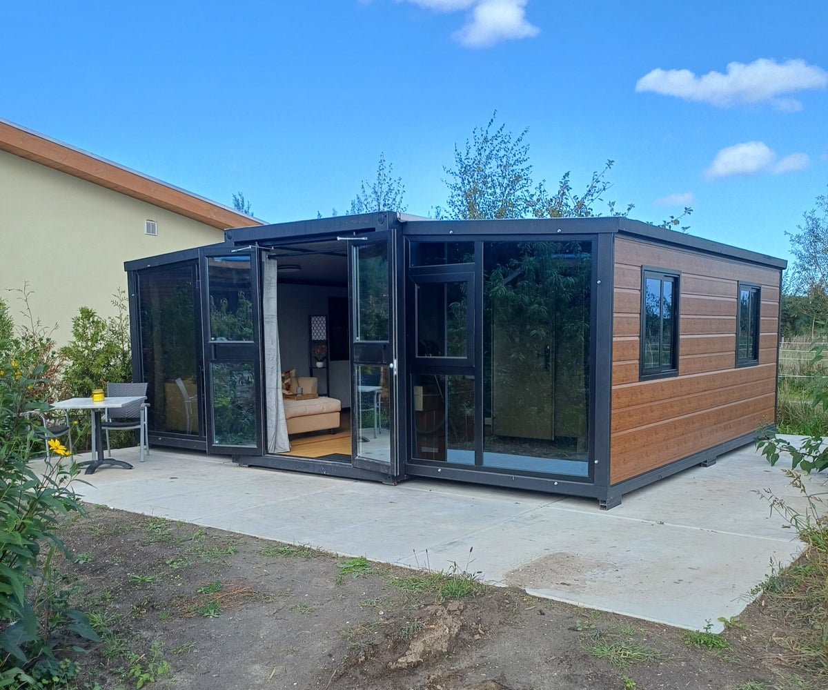 For rent: House Oeverwalweg in Almere