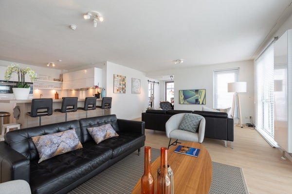 For rent: Flat Hellingweg 72 A in Den Haag