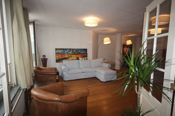 For rent: Flat Laan van Roos en Doorn in Den Haag