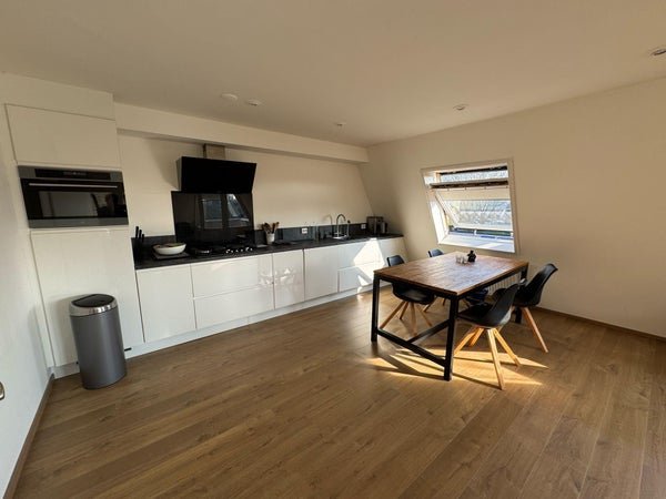 For rent: Flat Dorpsdijk in Rhoon