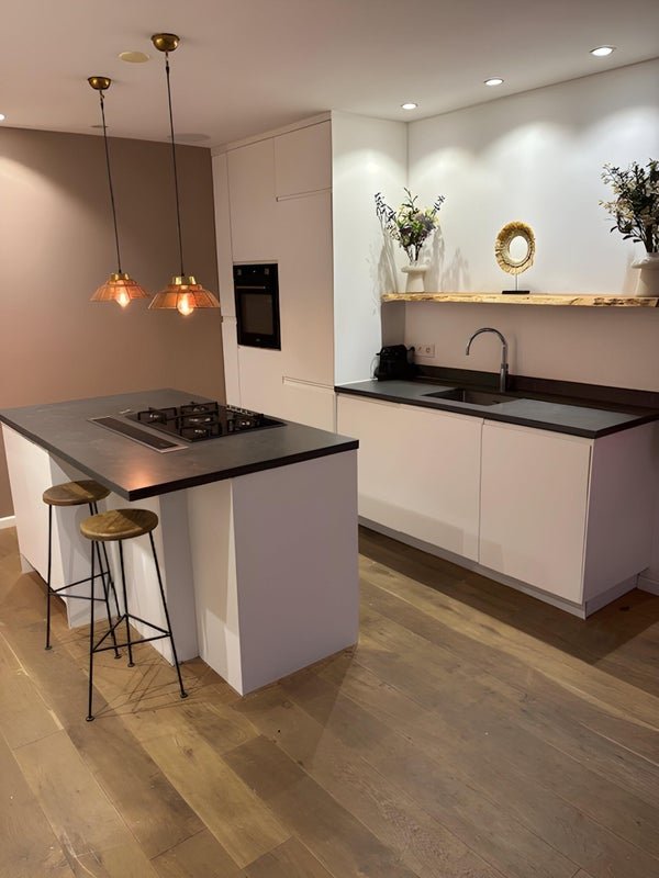 For rent: Flat Aalsmeerweg 37 H in Amsterdam