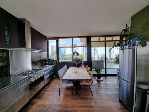For rent: Flat Schiedamsedijk in Rotterdam