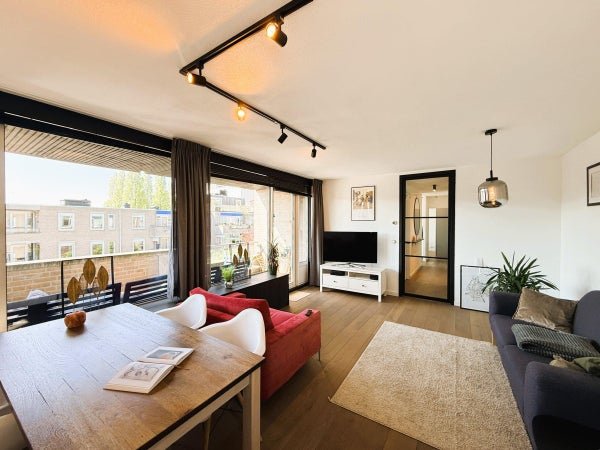 For rent: Flat H.J.M. Walenkampstraat in Amsterdam