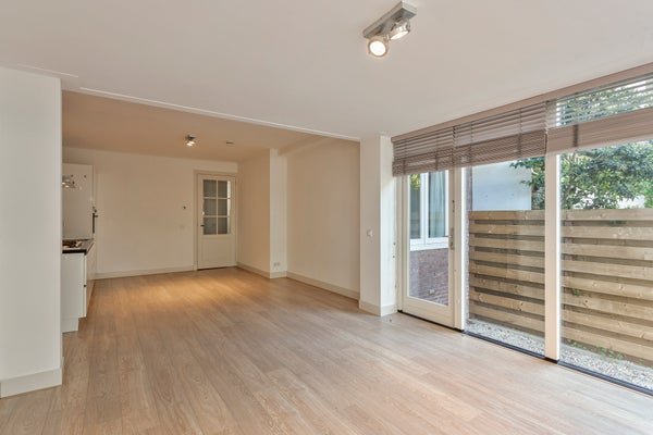 For rent: Flat Kinderdijkstraat 10 H in Amsterdam