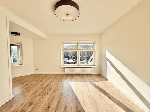 For rent: Flat Magalhaensplein in Amsterdam
