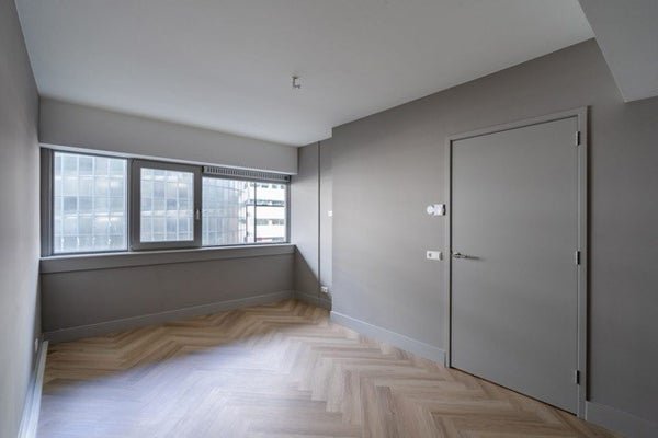 For rent: Flat Kruiskade 119 G in Rotterdam