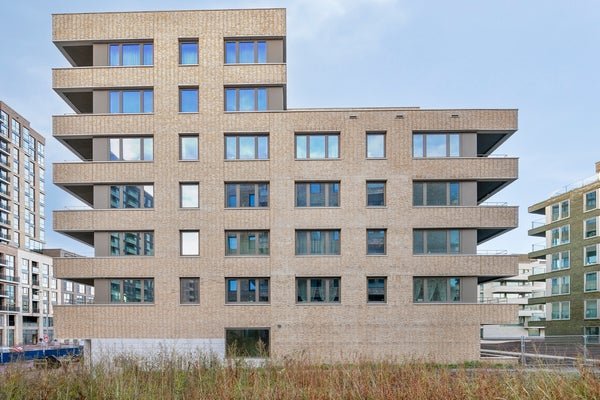 For rent: Flat Elzenhagensingel 132 in Amsterdam