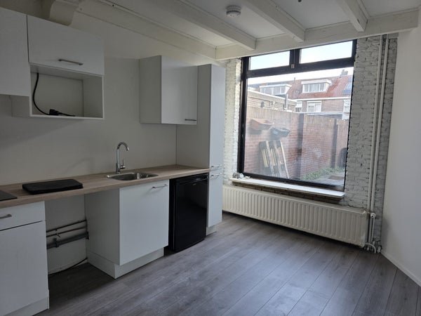 For rent: Room Le Sage ten Broekstraat 24 02 in Tilburg