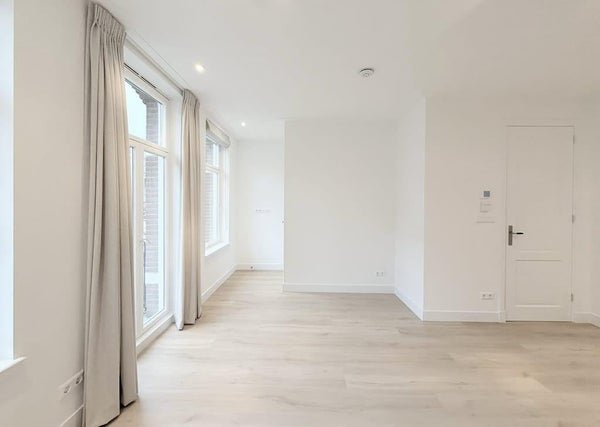 For rent: Flat Sumatrastraat in Amsterdam