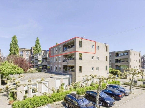 For rent: Flat H.J.M. Walenkampstraat in Amsterdam
