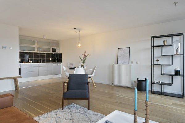For rent: Flat Annie Romeinplein 18 in Amsterdam