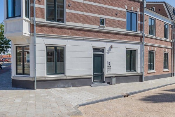 For rent: Flat Eerste Hasselaerstraat 1 in Haarlem