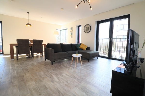 For rent: Flat Wijnbrugstraat 60 in Rotterdam