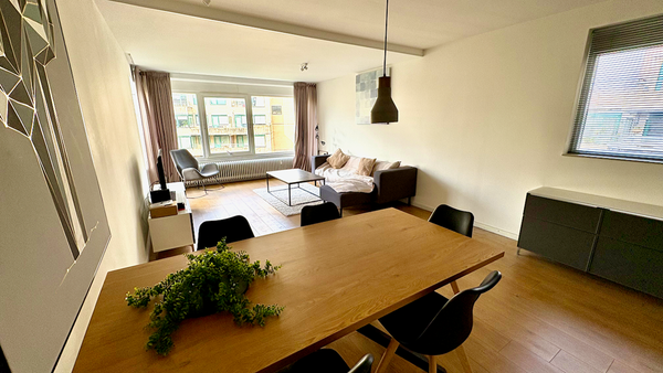 For rent: Flat Burgemeester Patijnlaan in Den Haag