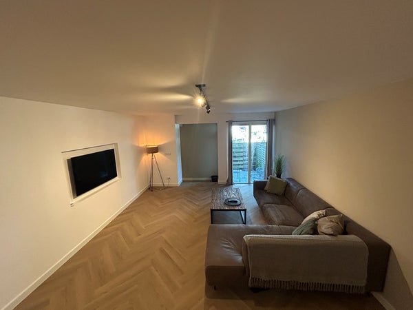 For rent: Flat Roo-Valkstraat in Rotterdam