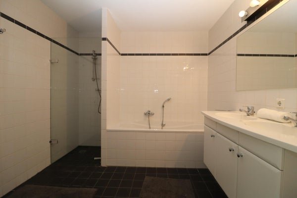 For rent: Flat Gedempte Zalmhaven 555 in Rotterdam