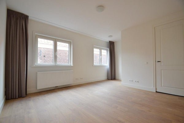 For rent: Flat Wagenstraat 157 A in Den Haag