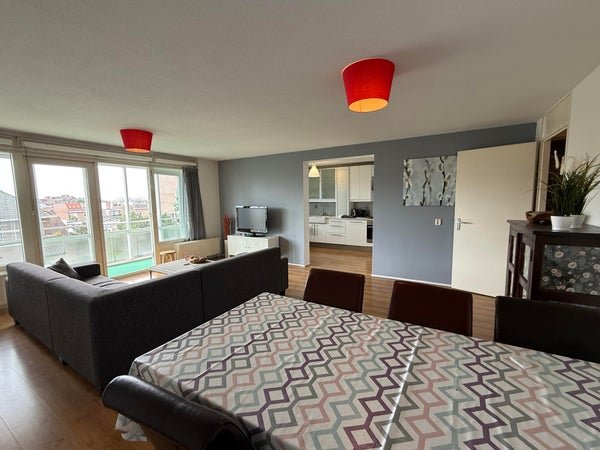 For rent: Flat Zwolsestraat in Den Haag