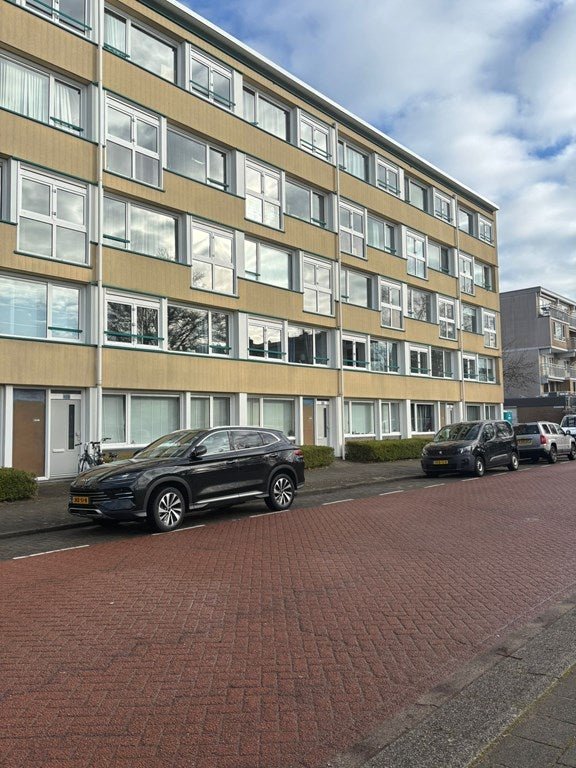 For rent: Flat Johannes Calvijnlaan in Amstelveen
