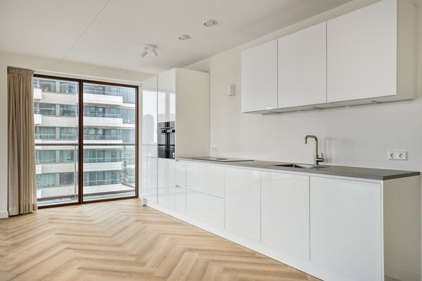 For rent: Flat Baan 34 F 17 in Rotterdam