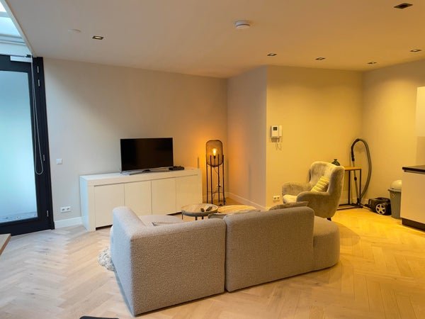 For rent: Flat Baarsjesweg in Amsterdam