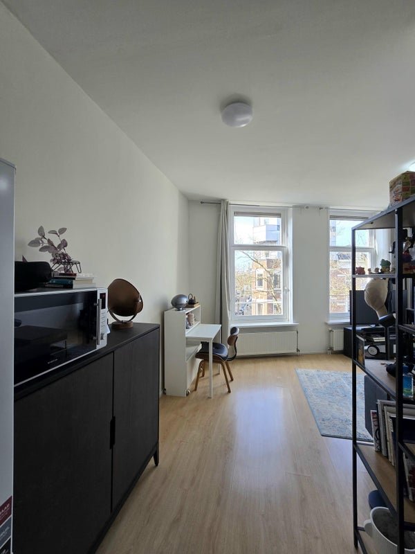For rent: Flat Nieuwe Binnenweg in Rotterdam