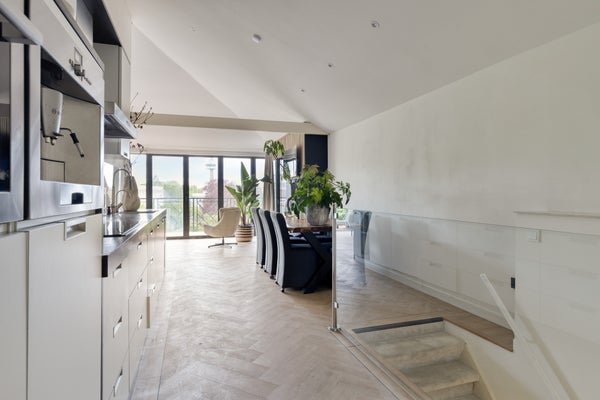 For rent: Flat Van Vollenhovenstraat 33 B in Rotterdam