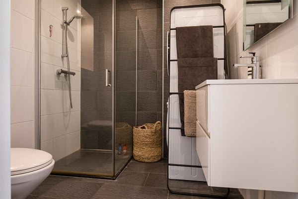 For rent: Flat Tolstraat in Amsterdam
