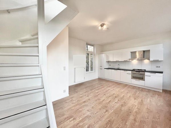 For rent: Flat Emmastraat in Amsterdam