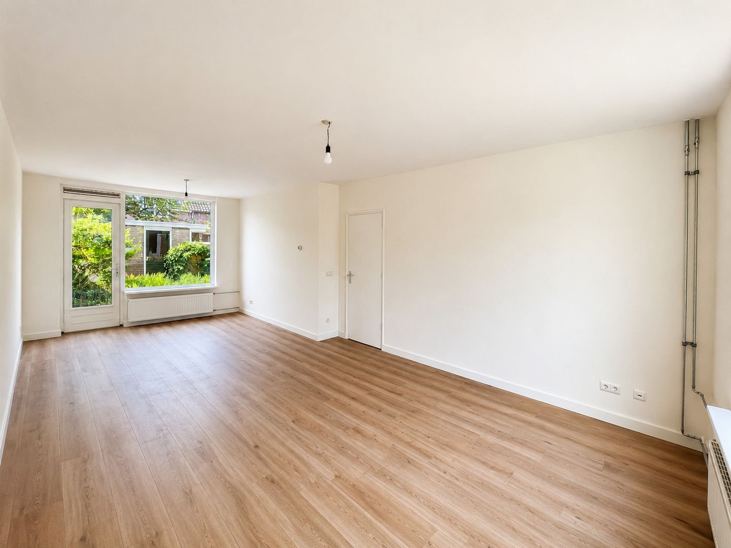 Justus van Effenstraat 12