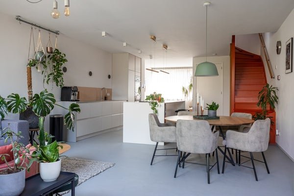 For rent: House Maarsbergenstraat 165 A in Den Haag