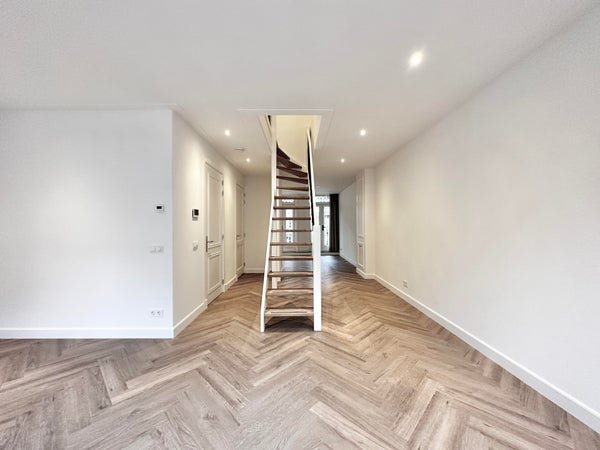 For rent: Flat Eerste Helmersstraat in Amsterdam