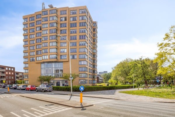 For rent: Flat Loosduinse Uitleg 172 in Den Haag