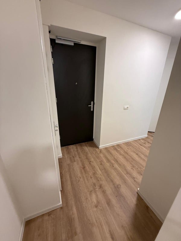 For rent: Flat Prins Hendrikkade 10 K in Rotterdam
