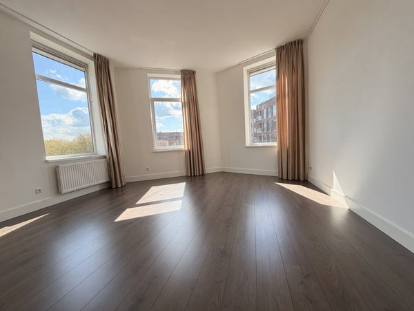 For rent: Flat Hilledijk 299 in Rotterdam